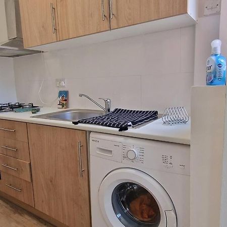 Home In Harrow/Wembley Harrow on the Hill Екстер'єр фото